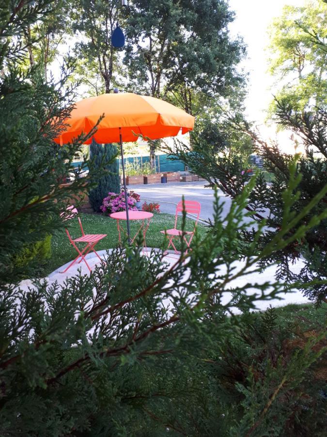 Bed and Breakfast La Chenaie Sainte-Marthe  Esterno foto