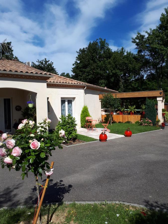 Bed and Breakfast La Chenaie Sainte-Marthe  Esterno foto