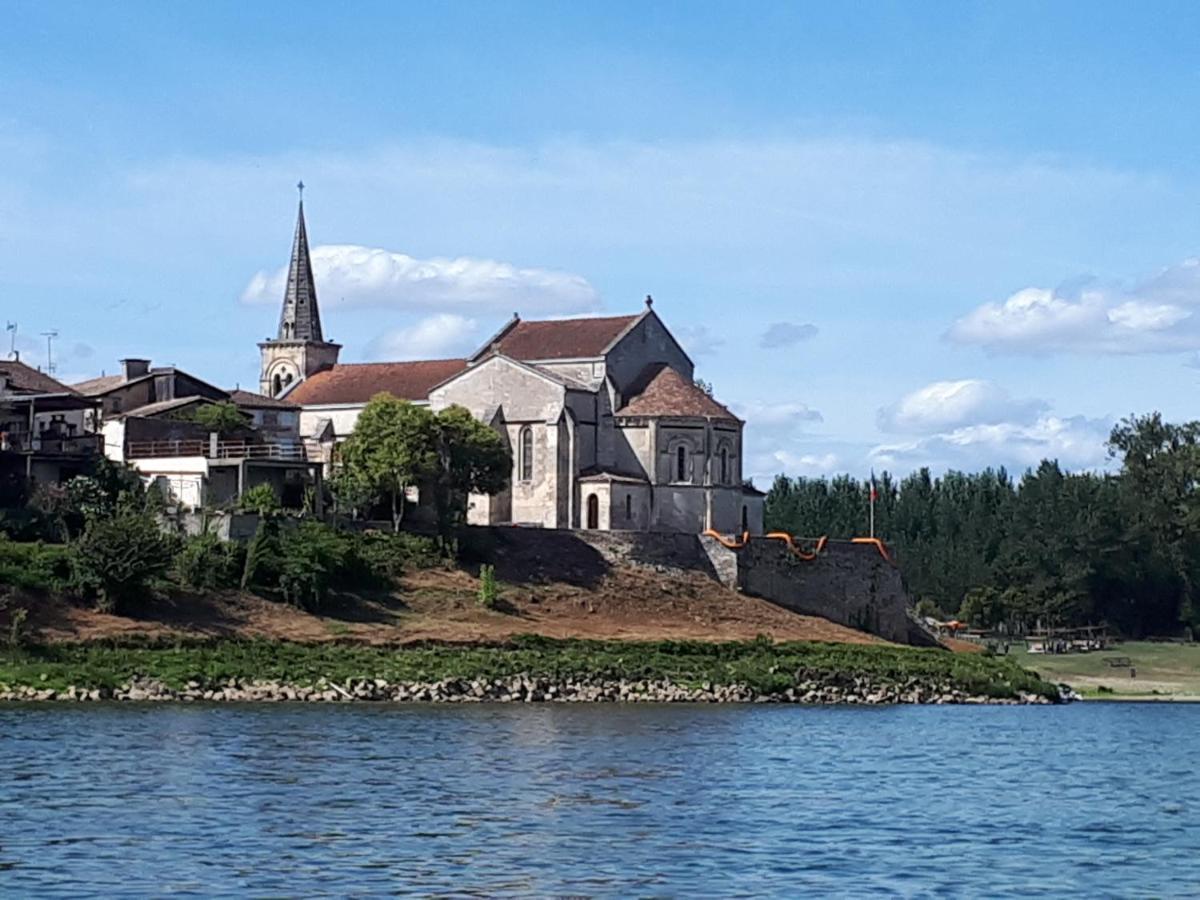 Bed and Breakfast La Chenaie Sainte-Marthe  Esterno foto
