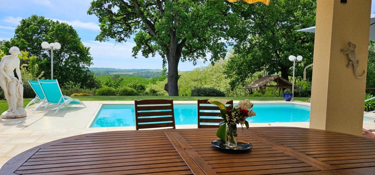 Bed and Breakfast La Chenaie Sainte-Marthe  Esterno foto